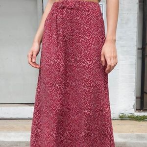 Brandy Melville Maura Skirt